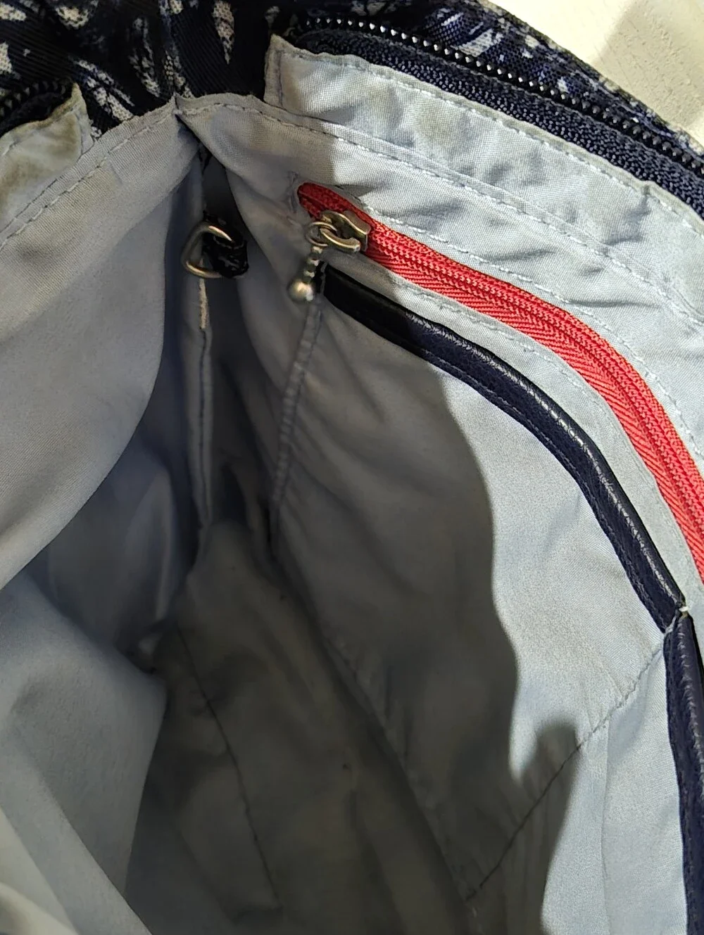 Baggalini Day trip Hobo Crossbody Bag In Navy Blue Floral